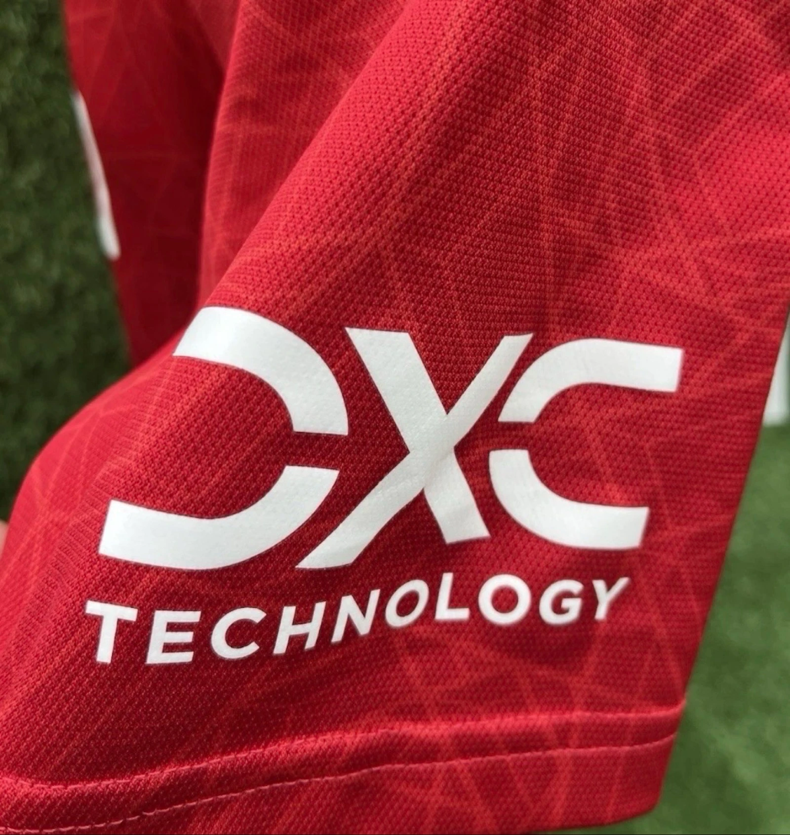 Fernandes Manchester United shirt – photo 6